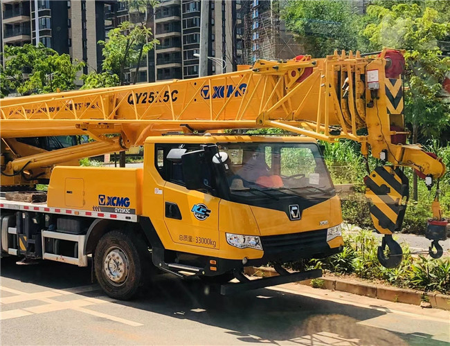 宜城市大件设备吊装租赁吊车